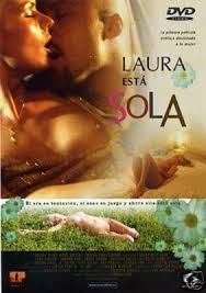 Laura Esta Sola - PelisXXX.me