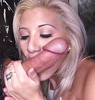 A Ella Le Encantan Los Extraños Que Se Corran En La Lengua - PelisXXX.me