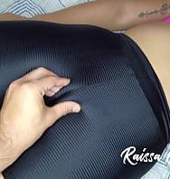 Polainas Cortas Atascadas En El Coño De Camel Toe - PelisXXX.me