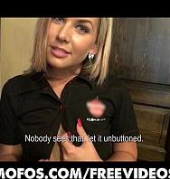 Gorgeous Blonde Bartender Is Talked Into Having Sex At Work - PelisXXX.me