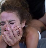 Ella Grita Y Chilla Mientras Se Corre Hasta Salirse El Cerebro - PelisXXX.me