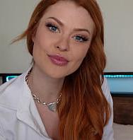 Elly Clutch, Una Universitaria Pelirroja Y Sexy, Seduce A Su Tutor - PelisXXX.me