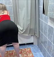 Hijastro Pilló A Madrastra En El Baño Y Le Tomó El Culo Antes Del Sexo Anal - PelisXXX.me
