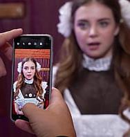 Después De La Escuela, Fue A Visitar A Un Vecino Viejo. - PelisXXX.me