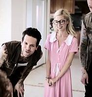 Piper Perri En El Desfloración - PelisXXX.me