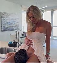 Husband Watches His Hotwife Get Fucked - PelisXXX.me