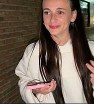 Una Esposa Promiscua Llevó A Su Amante Y Tuvo Relaciones Sexuales Con él Mientras Su Marido No Estaba En Casa. - PelisXXX.me