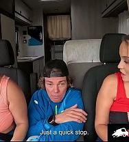 Bangvan La Cachonda Jennifer Mendez Seduce A Un Desconocido - PelisXXX.me
