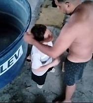 Lesbiana Blanca Mostrando Su Apretado Culo. - PelisXXX.me