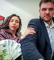 Hunt4k. A Mi Novio No Le Importa Que Su Zorra Se Acueste Con Un Desconocido. - PelisXXX.me