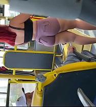 Llevé A Mi Empleada Doméstica A Casa, ¡mira Lo Que Hizo En El Autobús, Me Volví Loco! - PelisXXX.me