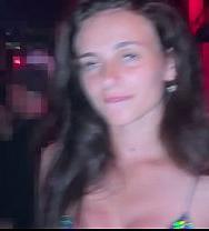 Una Belleza Tetona Bailó Sin Bragas, Lo Que Significa Que Definitivamente Necesita Ser Follada Por El Culo. - PelisXXX.me