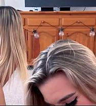 Una Pareja De Swingers Tiene Un Encuentro Sexual A Cuatro Bandas En Una Fiesta Después De La Playa: Carla Boom, Sergio, Kayden Y Paul. - PelisXXX.me