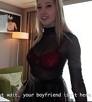 Una Rubia Francesa Vuelve A Engañar A Su Novio Invitando A Casa A Los Chicos Que La Penetraron Analmente Y En Doble Penetración Anteriormente. - PelisXXX.me